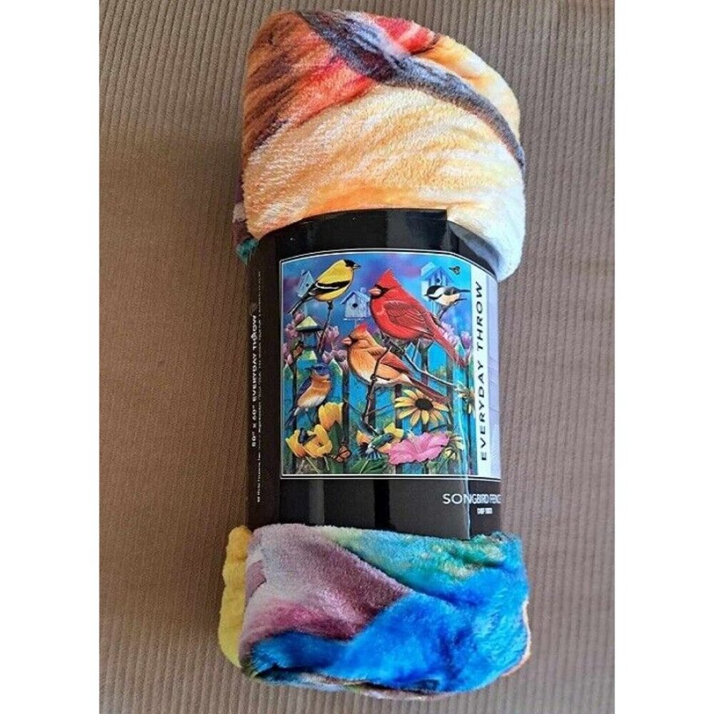 New Flower Songbirds Cardinal Plush Throw Blanket Birdwatch Birder Twitcher Gift - Picture 3 of 3